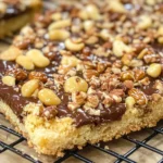 Nussecken Rezept backen (einfach, saftig & ohne Marmelade)